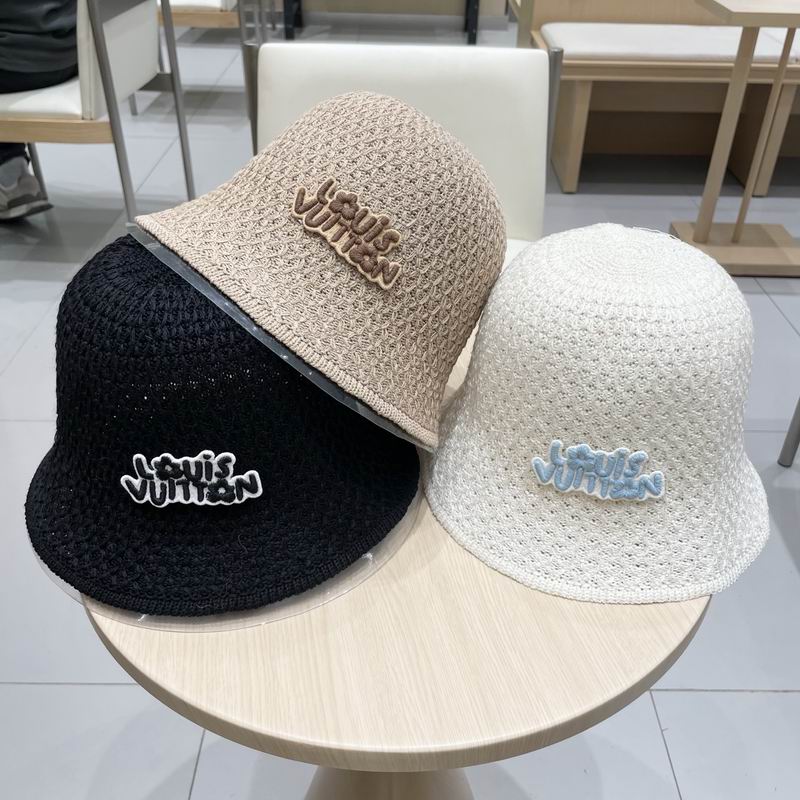 LV  hat 031029